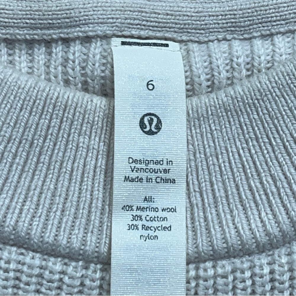 Lululemon Merino Wool Blend Ribbed Crewneck Sweater Womens Size 6 Ivory LW3GKAS - Picture 6 of 13